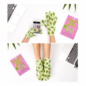 Hand and Foot Masks - Set of 4 Masks, 18ml by Holler and Glow, Avo Good Day